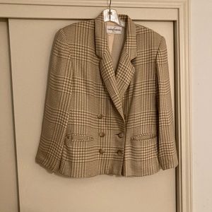 Women’s skirt-suit, checkered tan, great condition